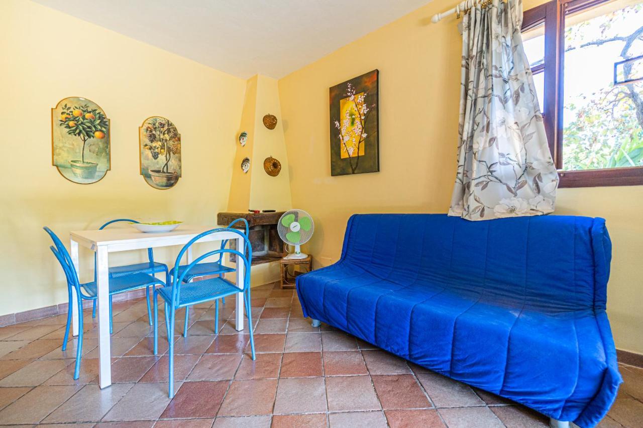 Case Vacanza Filetto A Marina Di Campo Literno エクステリア 写真