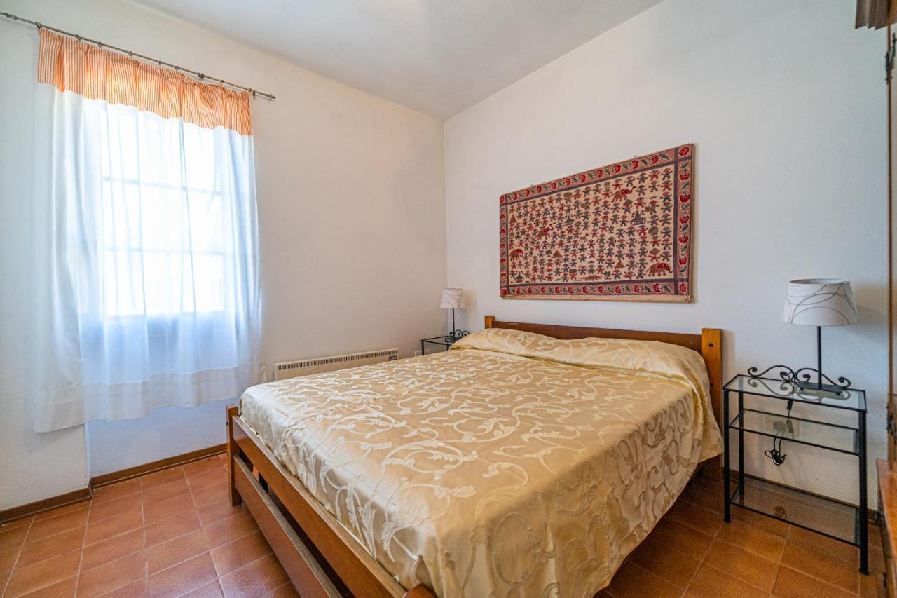 Case Vacanza Filetto A Marina Di Campo Literno エクステリア 写真